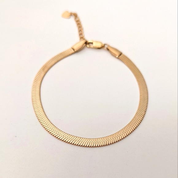 Gold Filled Herringbone Bracelet - Picture 2 of 3